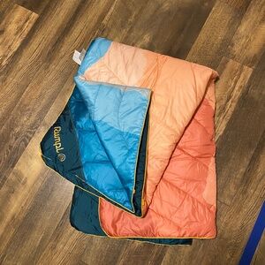 Rumpl Original Puffy - Rocky Mountain Sunset Fade NWOT